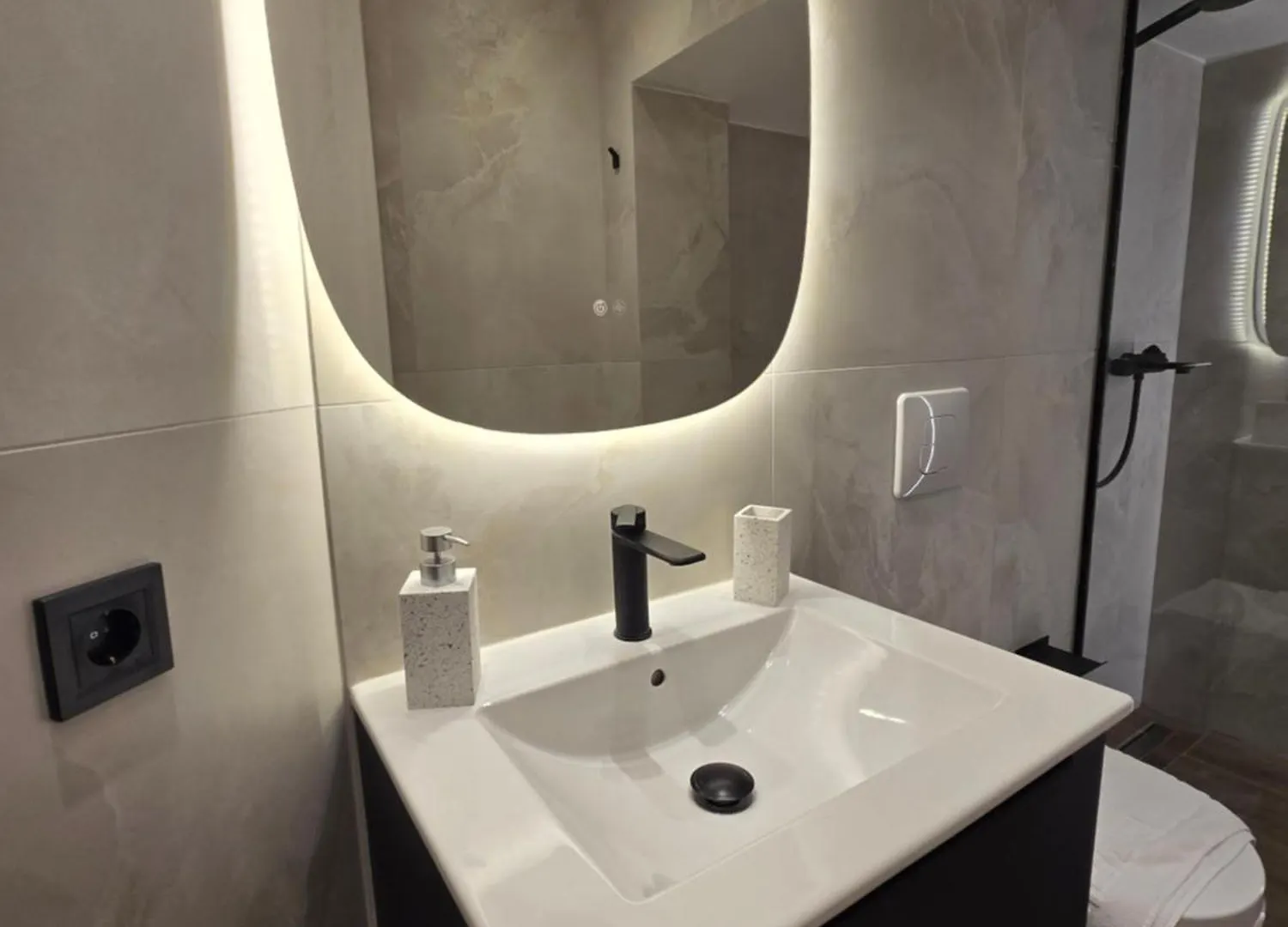 Glow Haven Suites Thessaloníki Grækenland